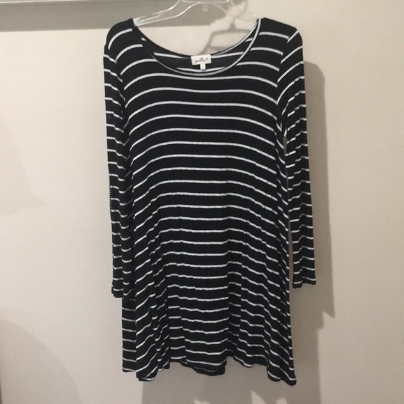 ⭐️ 2/$15 or 3/$20 Anthropologie Dress - Picture 1 of 3